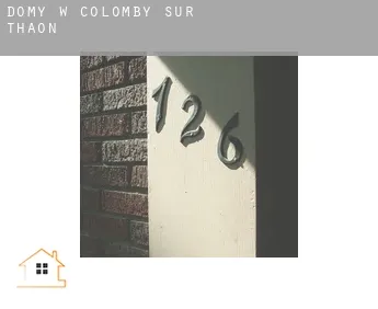 Domy w  Colomby-sur-Thaon