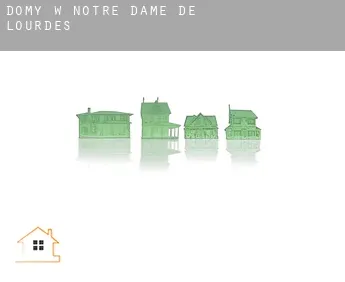 Domy w  Notre Dame de Lourdes