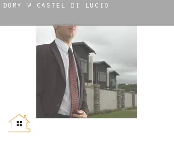 Domy w  Castel di Lucio