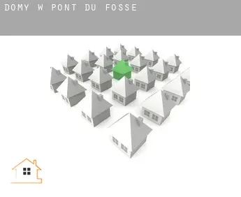 Domy w  Pont-du-Fossé